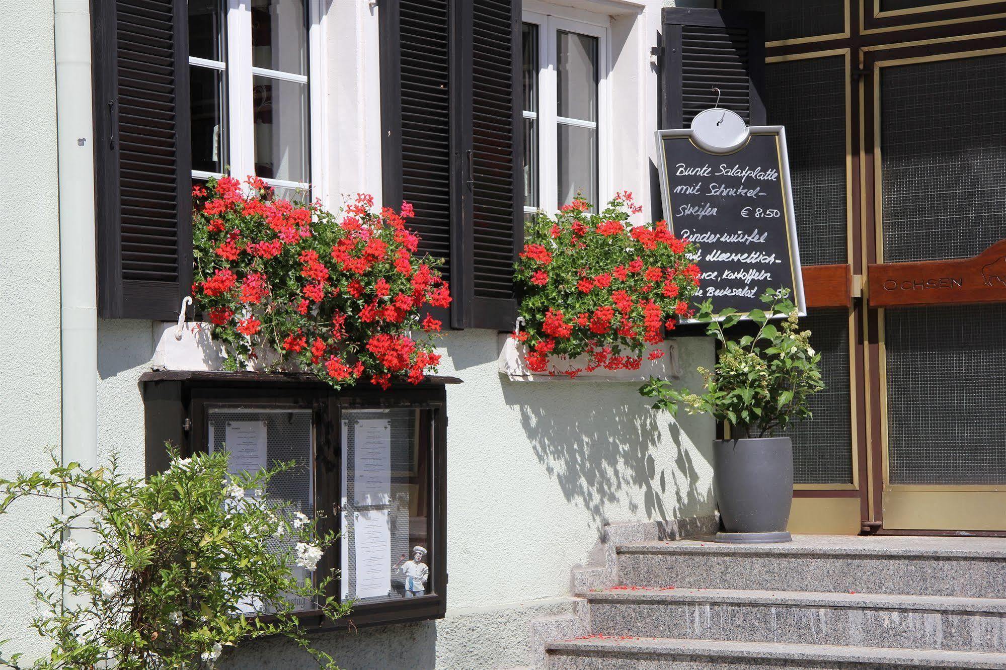 Landgasthof Ochsen ซินส์ไฮม์ ภายนอก รูปภาพ