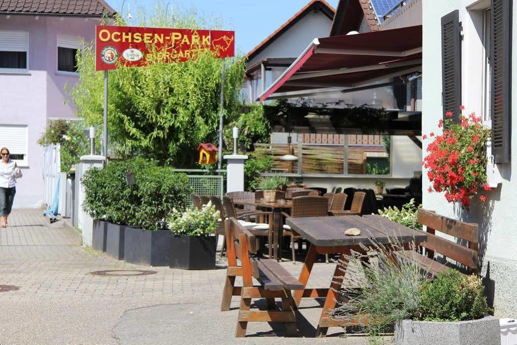 Landgasthof Ochsen ซินส์ไฮม์ ภายนอก รูปภาพ